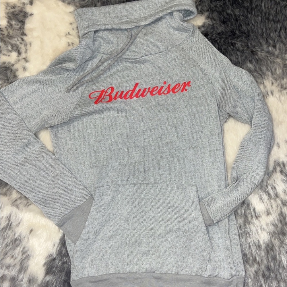 Budweiser sweatshirt